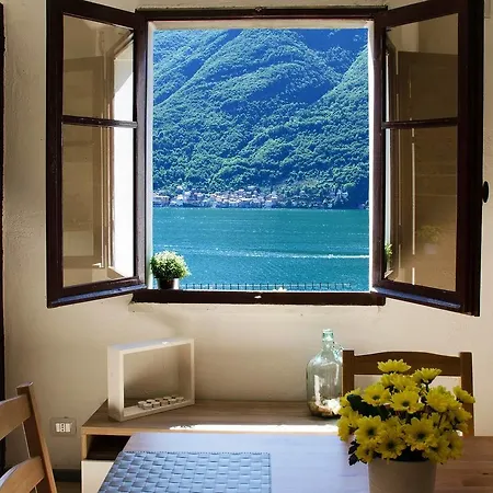 Altido Beautiful Apt For 3 With Picturesque Lake View